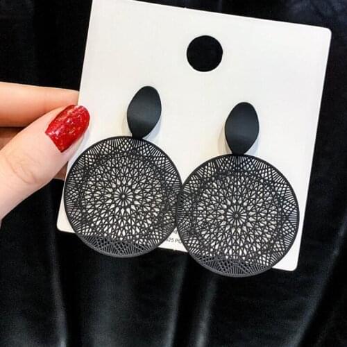 New black circle hollow pattern earrings wholesale