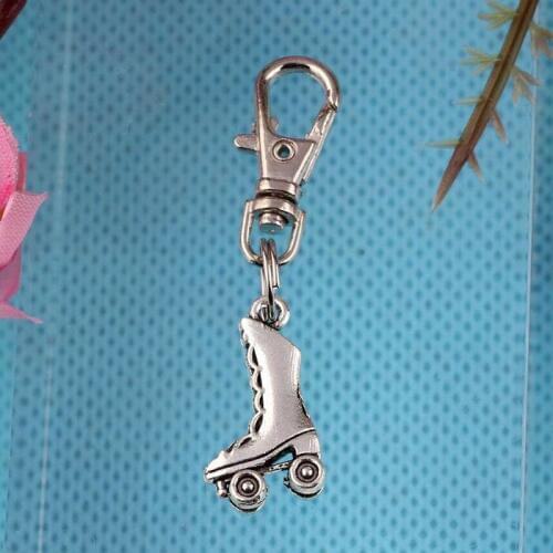 Vintage Silver Roller Skates Football Helmet Heart Lock Owl Hamsa Hand Embroid Shoe Hand Arm Key Chain For Keys Car Key Ring P54
