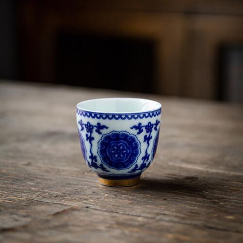 Blue and White Porcelain Teacup Ceramic Teacup Kung Fu Small Teacup Single Cup Master Cup Tea Set Tea Table Golden Bowl Teacups