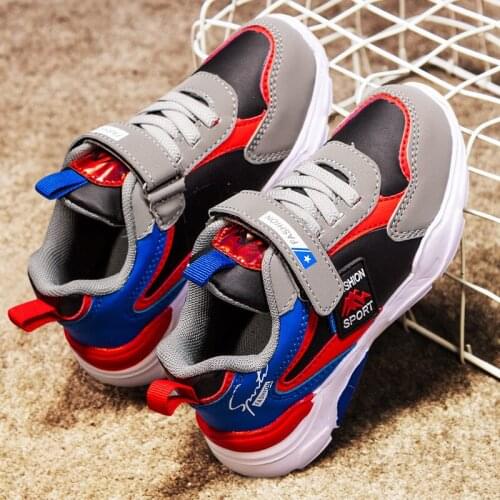 2021 New Kids Running Shoes Breathable Mesh Boys Sneakers Lightweight Children Sport Shoes Fashion Girls Tennis Sneakers