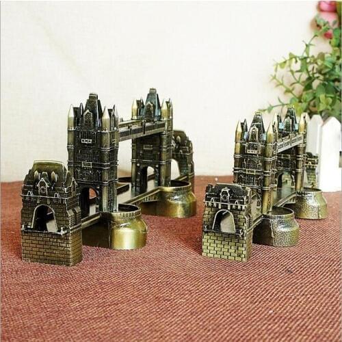 World Great Architecture Model London Tower Bridge UK Tourist Souvenirs Metal Crafts Model Bookcase Display Home Decor