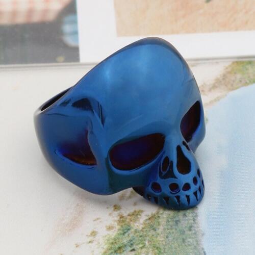 Manufacturers wholesale skull ring stainless steel hot style sells mens titanium steel jewelry in Europe and America