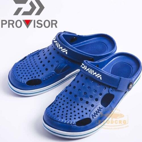 2021 DAWA Fishing Shoes Beach Sandals Outdoor Shoes Light Weight Breathable Fishing Slipper Daiwa Men Summer Fishing Water Shoes