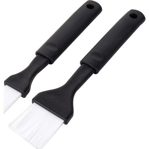 New 2 Pcs / Set Long Handle BBQ Oil Brush Durable Cake Bread Butter Baking Brush Oil Barbecue Sauce Brush Grill Cooking Tool
