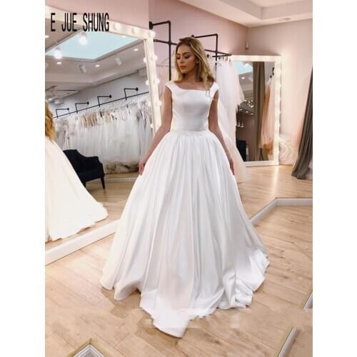 E JUE SHUNG White Simple Wedding Dresses Square Collar Backless A Line With Draped Bridal Gowns Robe De Mariee Wedding Gowns