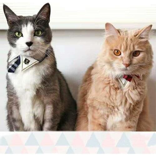 Cute Design Creative New Pet Cat Collar Bell Triangle Saliva Towel