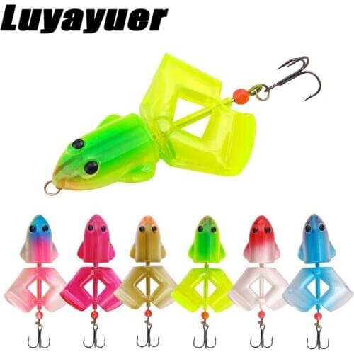 6Pcs Floating Baits Topwater Frogs 8cm 12.5g Freshwater Bass Bait for Trout Perch Bass Snakehead with Fishing Tackle Set