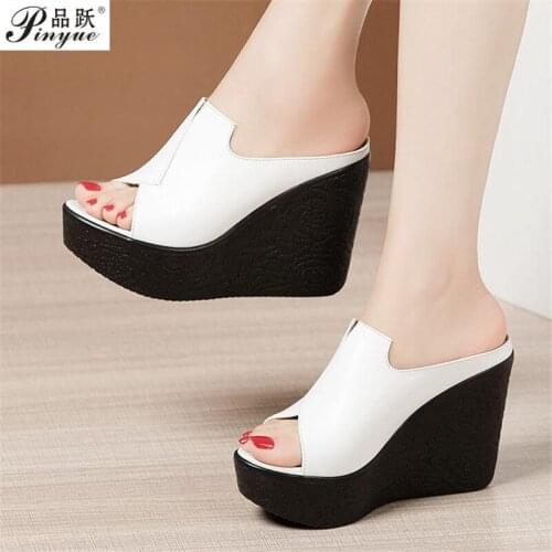 High heeled wedge slippers Beach Shoes Leather Women Slippers Summer Fashion Casual Platform Wedges Slippers Mother SHoe