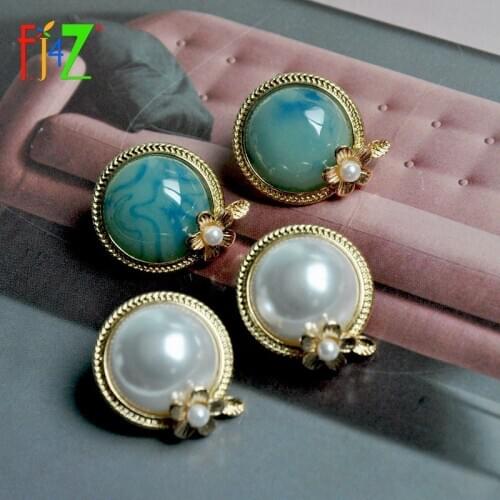 F.J4Z 2020 New Stud Earrings for Women Classic Resin Faux Pearl Statement Earrings Girls Gifts Jewelry Dropship