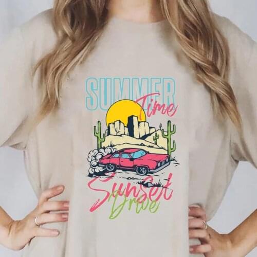 Summer Time Desert Sunset Car Graphic Tee Aesthetic Cute Funny Hipster Female T-Shirt Retro Street Style Khaki Casual Women Tops