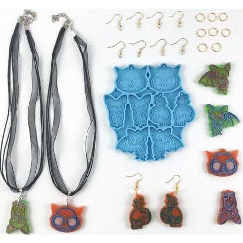 Bat Shaped Earrings Epoxy Resin Mold Jewelry Necklace Pendant Silicone Mould DIY Crafts Ear Drop Dangle Decorations Casting