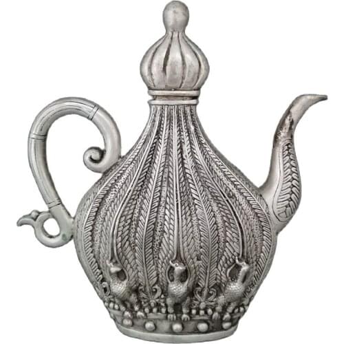 Chinese old Tibet Silver Carving Peacock Shaped Wine Pot