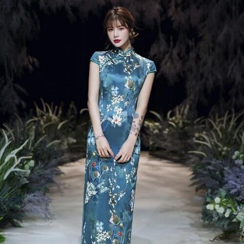 Qipao Dress Modern Silk Chinese Traditional Women Dresses Modern Cheongsam Elegant Vestidos Wedding Party Dress 2021 Plus Size