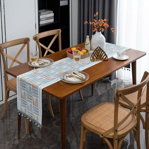 Modern Minimalist Striped Geometric Chenille Table Runner Bedroom Light Luxury Bed Towel Bead Ball Tassel Fashion Table Runner