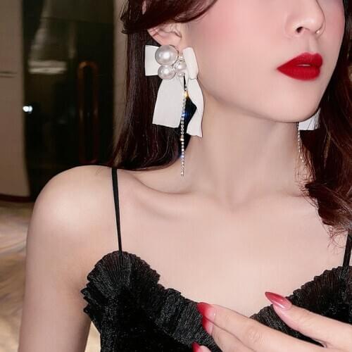 Korean Bow Fabric Earrings Long Fashion Retro Statement Temperament Big Lace Pearl Drop Earring Jewelry Sweet Earings for Women