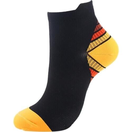 Professional Running Socks Quick Dry Running Ankle Sport Socks Cycling Sox Hiking Climbing Compression Socks New 2021