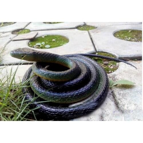 Soft snake toy funny novelty gag toys simulation snake scary toys prank tricky practical jokes horrible rubber toy snake 1.38m