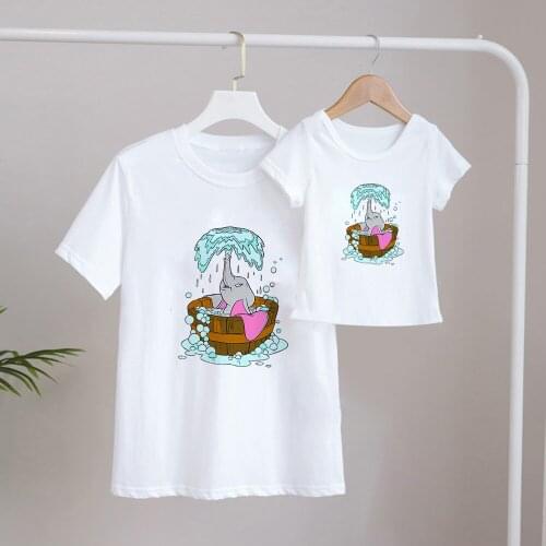 Mother And Kids T Shirt Summer White Dumbo Printed Family Matching Clothes Flying Elephant Cartoon Kawaii Children T Shirts