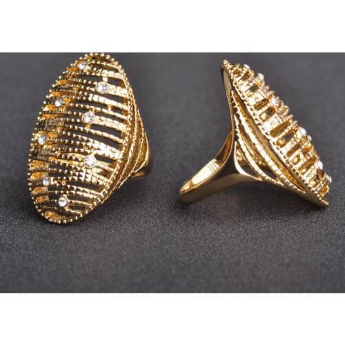 Blucome Fashion Style Multi-Layered Gold Color Ring Crystal Hollow Out Bijoux Women Party Wedding Banquet Party Hand Accessories