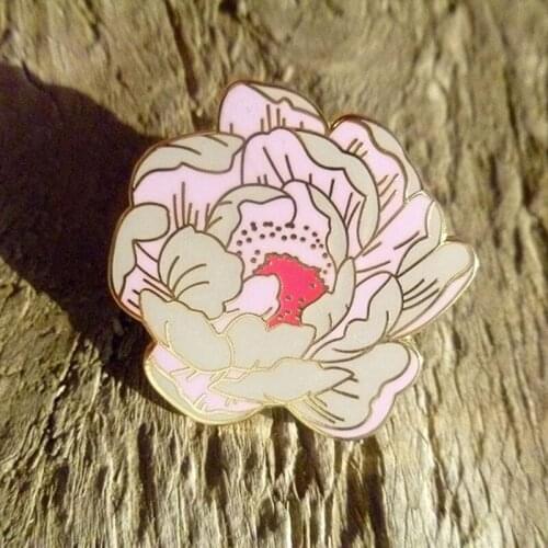 Beautiful Peony Flower Pastel Hard Enamel Pins Charm Plant Flowers Golden Brooches Women Men Backpack Hat Collar Lapel Badges