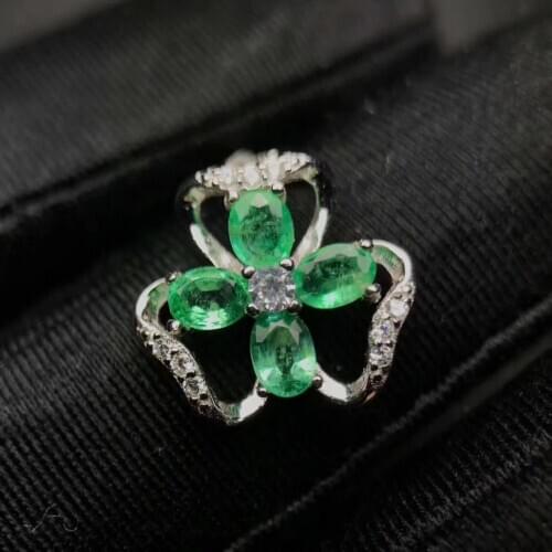 Natural green emerald gem Pendant natural gemstone pendant necklace S925 silver Fashion lovely Clover Flower girl gift jewelery