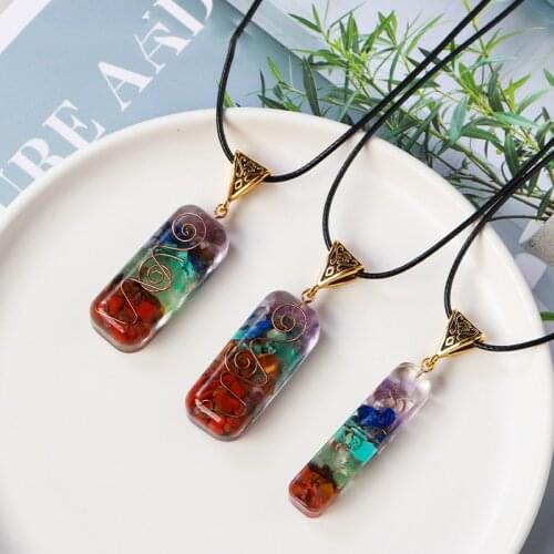 2 Types Orgone Energy Seven Chakras Ogan Gravel Pendant Crystal Semi Precious Stone Yoga NecklaceSeven Chakras Augen Pendant