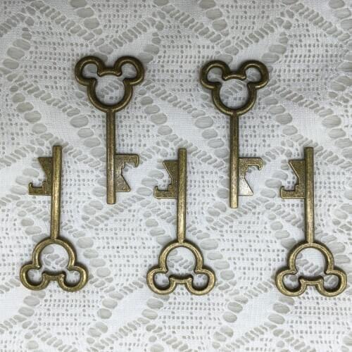 100pcs/lot Creative Wedding Favors Party Gifts Antique Bronze Mickey Skeleton Key Beer Bottle Opener