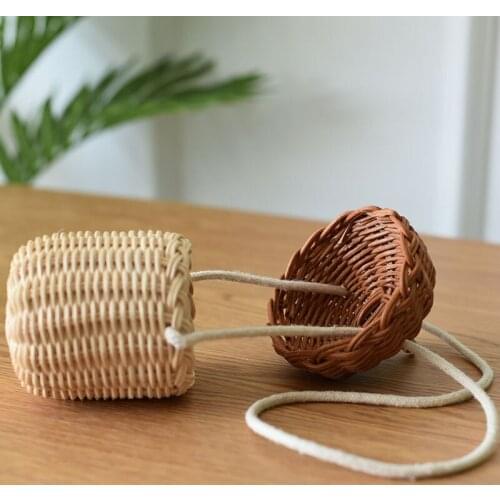 Handwoven Round Rattan Bag Bucket Tropical Beach Style Woven Shoulder Rattan Bag Photo Props