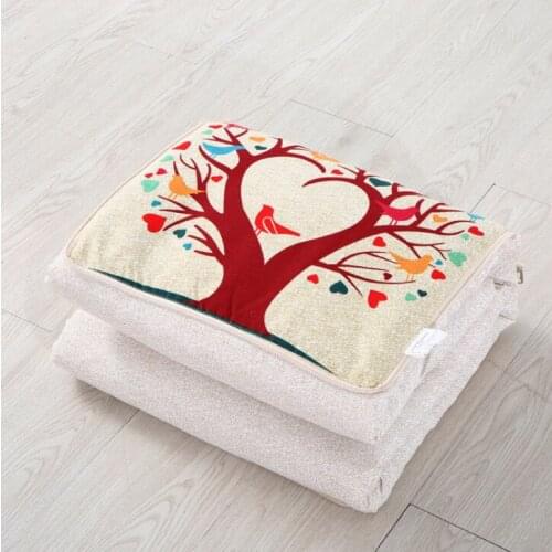 2021 multifunctional dual-purpose pillow quilt. Open the quilt and close the pillow