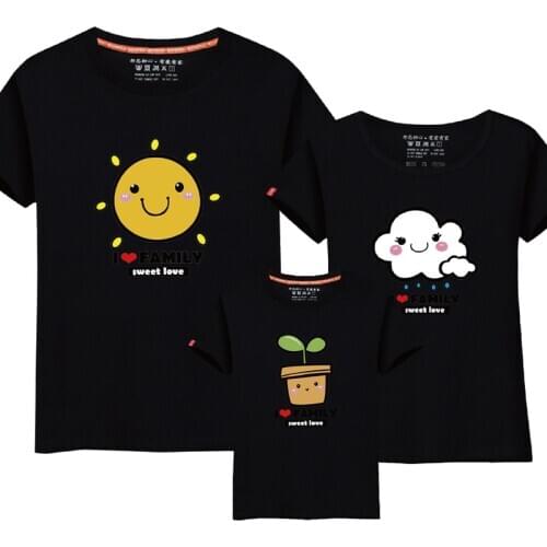 Mother Daughter Clothes Dad Mom Baby Family Look Parent-child Matching Outfit Summer Wear Family Pack T-shirt the Whole Family