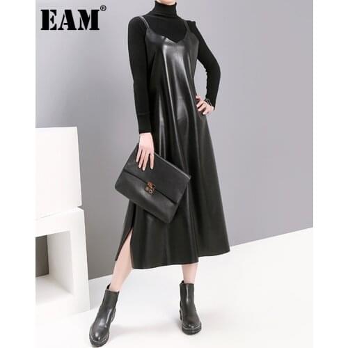 [EAM] Women Black Pu Leather Vent Temperament Dress New Spaghetti Strap Sleeveless Loose Fit Fashion Tide Spring Autumn 2021