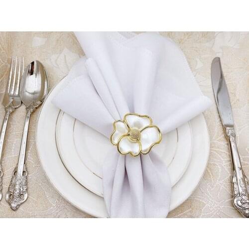 6PCS Beige Pearl Flower Napkin Ring Wedding Towel Rings Dinner Table Napkin Holder Napkin Button Party Supplies Table Decoration