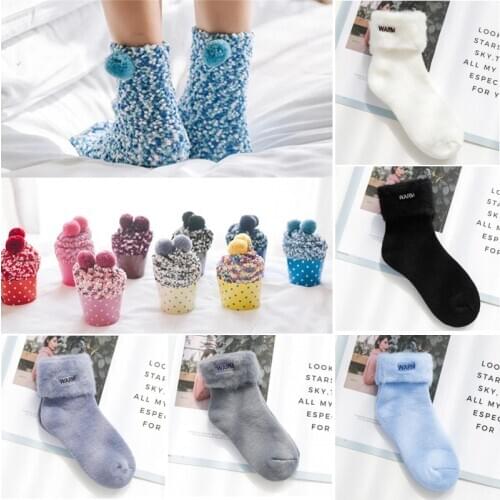 Colorful Winter Thicken Plus Fleece Coral Fleece Warm Sleeping Socks Women Girls Bed Socks Floor Clothing Accessories
