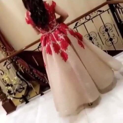 Fashion Sweetheart Neck Appliqued Lace Short Sleeve Bling Bling Champagne Prom Dresses