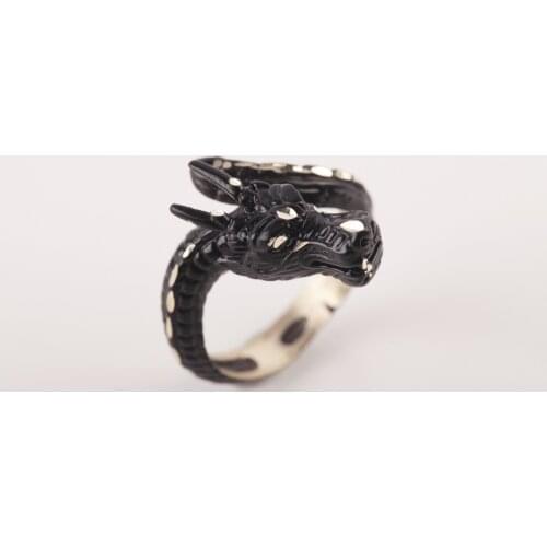 UM US JEWELRY Black Color Dragon Pattern Men Ring