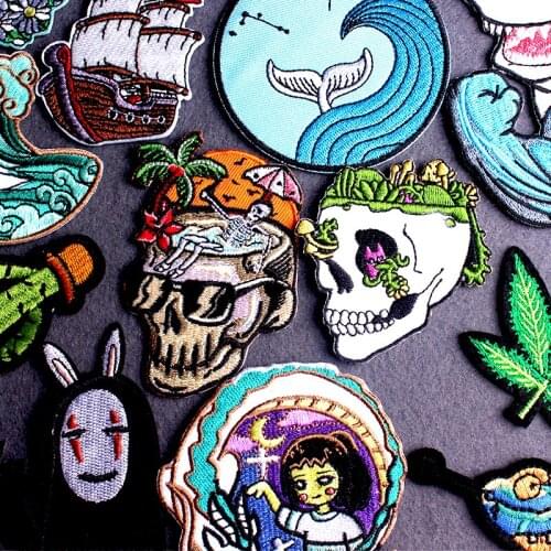 Skull Punk Embroidered Patches For Clothing Fusible Sewing Heat-Adhesive Clothing Iron on Stickers For Clothes Accessories Patch