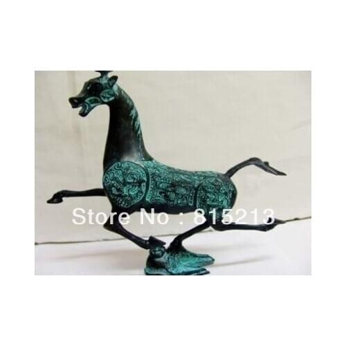 Wang 00043 Exquisite Chinese bronze statue horse fly swallow