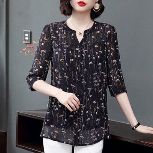 Spring Summer Women Print Chiffon Shirts Blouses Large Size Loose Temperament Tops V-Neck Mid-Length Blusas MM0317