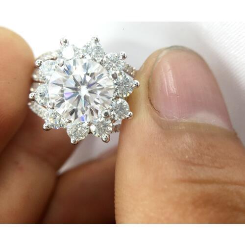 AEAW Moissanites Engagement Ring 5mm 2CTW Df Color Lab Diamond Accent 14k White Gold Wedding Rings For Women