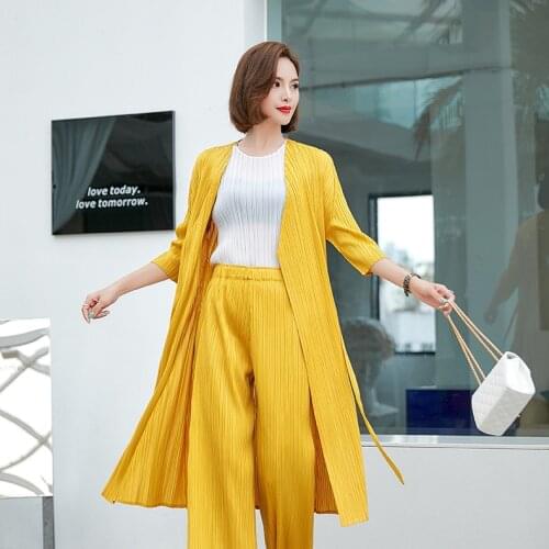 HOT SELLING Miyake fashion Alternative personality unique v-neck thin fold solid lacing coat IN STOCK