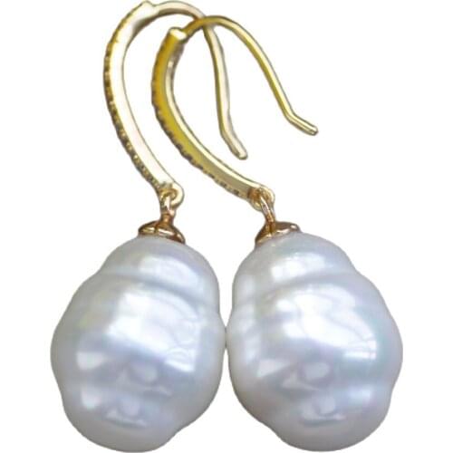 MTC·STAR Z10494 21mm White Honeycomb Shell Pearl CZ Dangle Earring