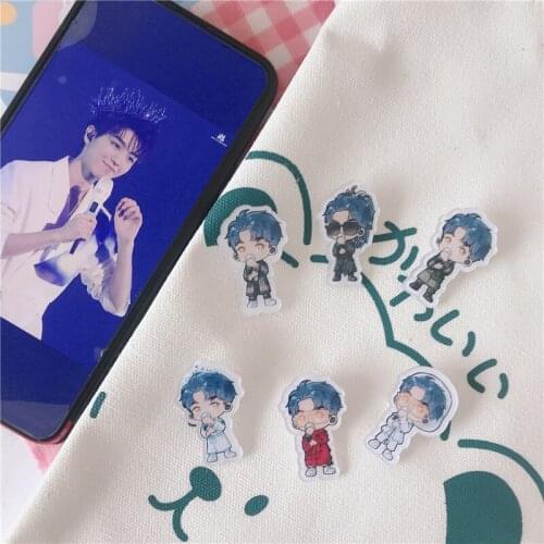 6PC/SET Q Version Wang Junkai Fashion Badge Clothes Bag Pen Bag Decorative Pin Pendant Cheer Trinkets Star Surrounding Support