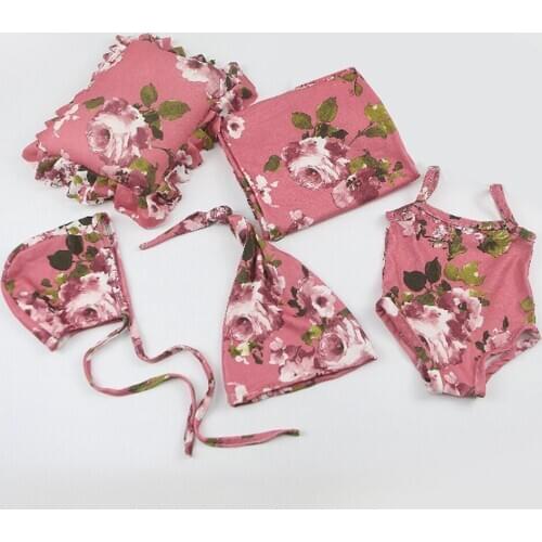 Don&Judy New Arrival Newborn Baby Sets Outfits Five-piec Set with Backdrops Wraps Pillow Hats and Baby Romper For Photo Shoot