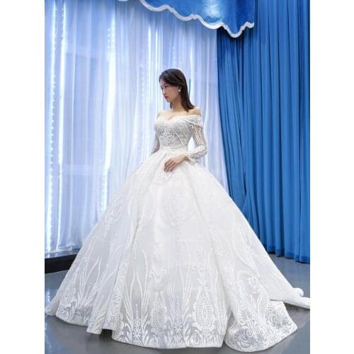 Luxury Dubai Arabic Dubai Wedding Dresses Lace Long Sleeves Sheer Neck Applique Wedding Bridal Gowns Formal Wedding Party Dress