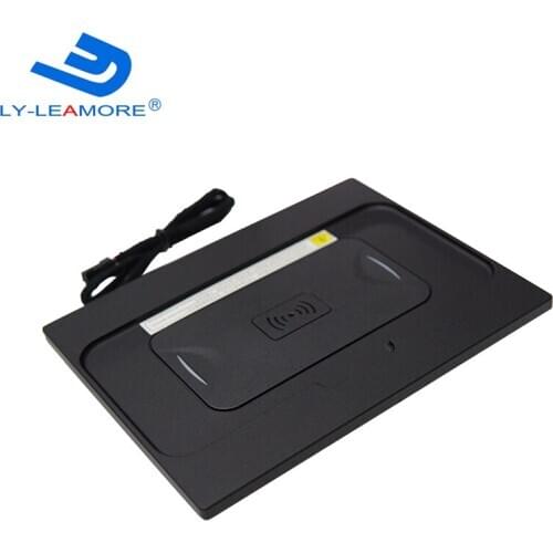 High Quality Original Car Wireless QI Charger Mobile Fast Charging For Camry 2018/2019/2020