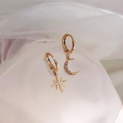 Womens Earring Star Moon Dangle Earrings Ear Ring Girl with Asymmetrical Rhinestones Earring for Women Jewellery Accessories