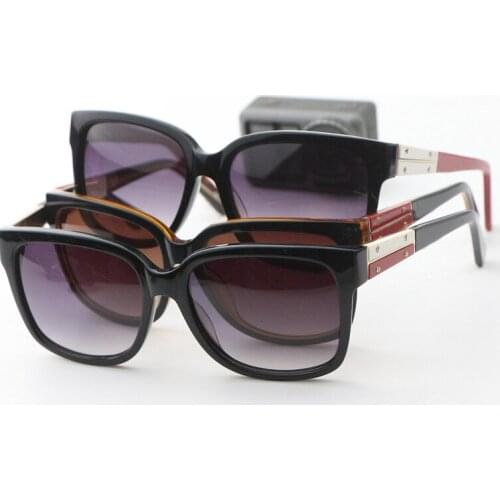 Black Square Frame Mens Sunglasses with Gradient Brown Lenses Women Red-Leg Color Matching Glasses