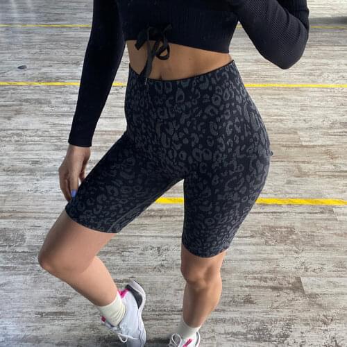 Alleinmera Yoga Shorts