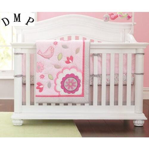 7pcs Embroidery flower Crib Bedding kit de berço Cot Bumper Set For Cot Linen lit enfant (4bumpers+duvet+bed cover+bed skirt)