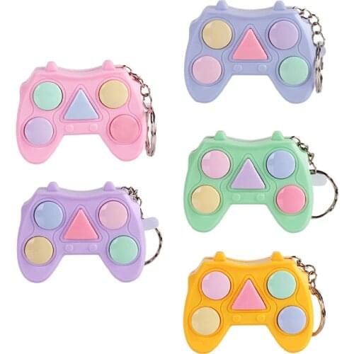 Mini Handle Fingertip Electronic Game Keychain FidgetsToy Novel Anxiety Reliever Toy Kids Puzzle Memory Training Maze Cube Toys